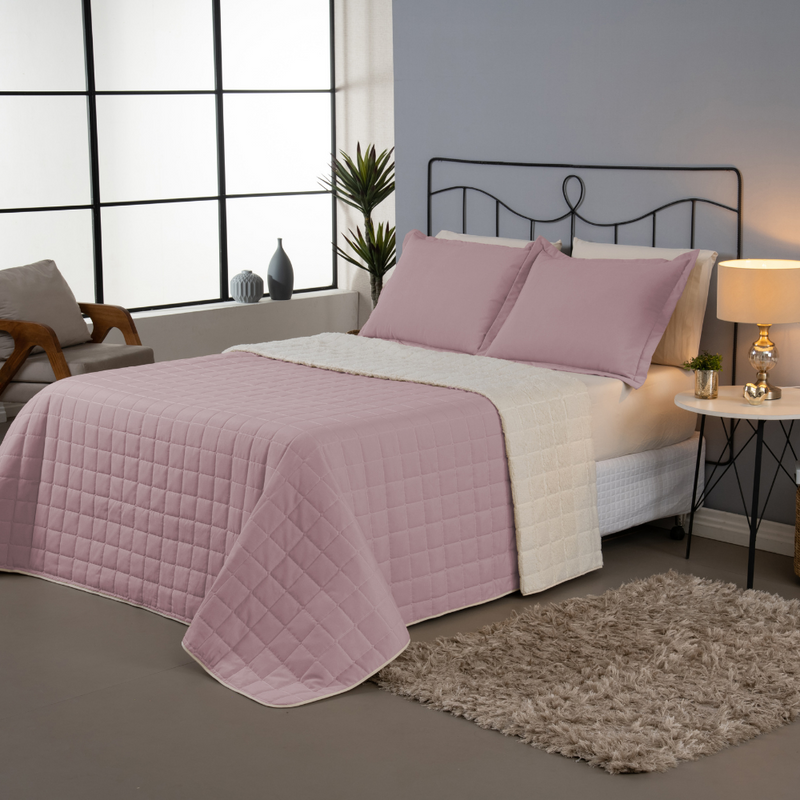 Kit Cobre Leito Matelado Dupla Face Sherpa de Carneiro 3 Peças 80% Algodão / 20% Poliéster Percal 180 Fios